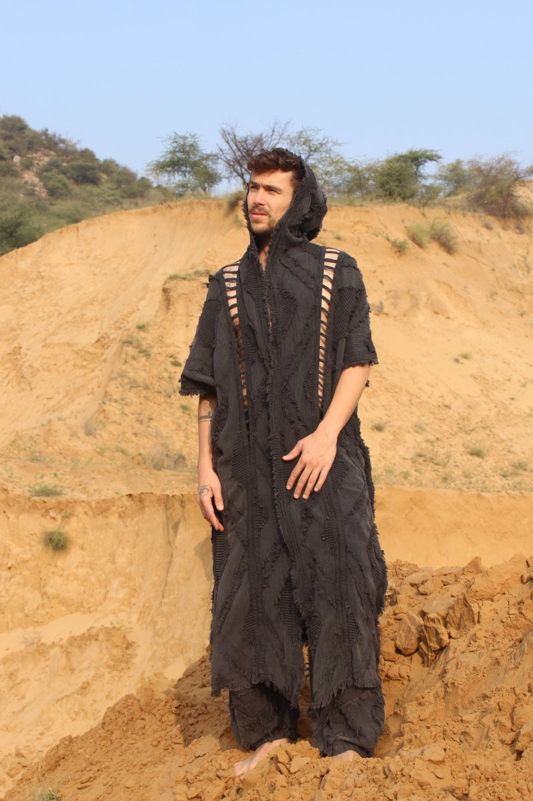 Desert Dori Men’s Versatile Black Long Kimono