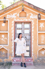 Desert Dori Women’s White Cotton Frilled Top
