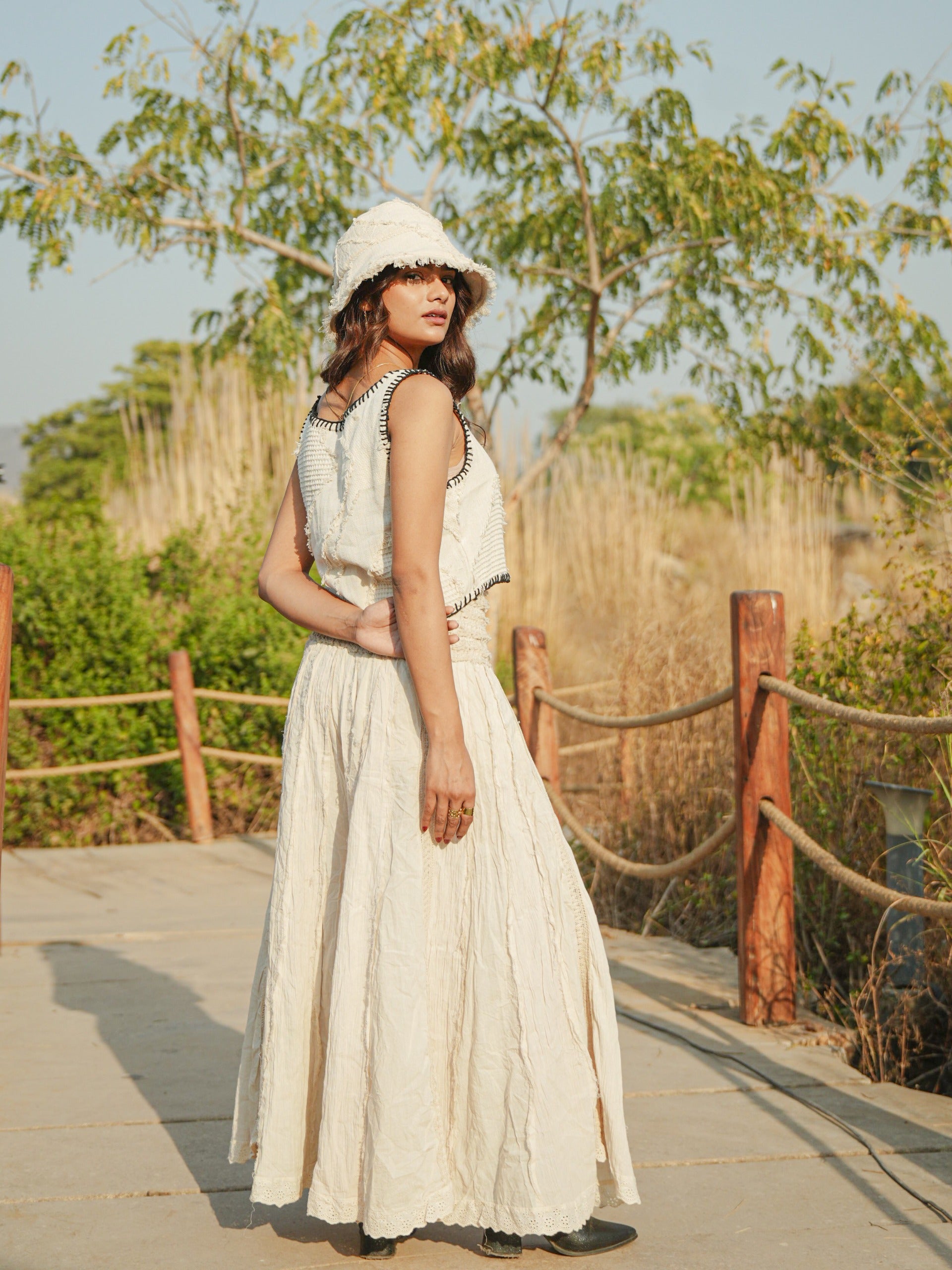 Desert Dori Comfort Fit Wide-Leg Pants